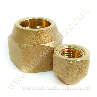 Короткая резьбовая гайка 1/4" (латунь)